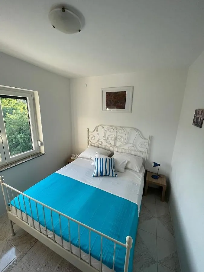 Apartments For Families With Children Klanice, Krk - 21992 Dobrinj 0*,